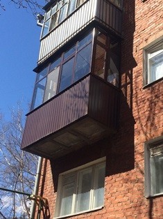 Остекление балконов с наружной отделкой